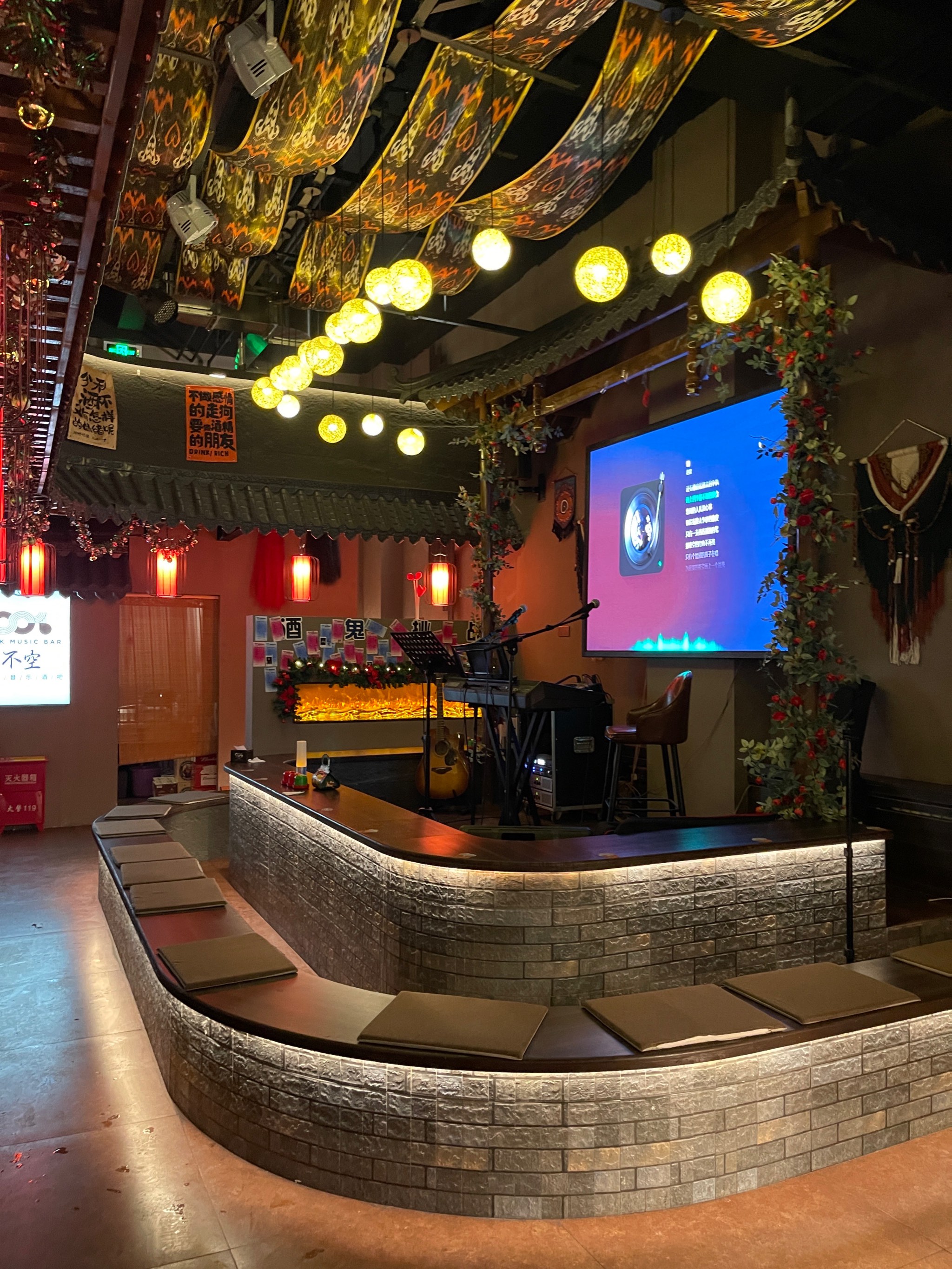 包头商务ktv体验分享商务ktv好吗-东河区ktv预订